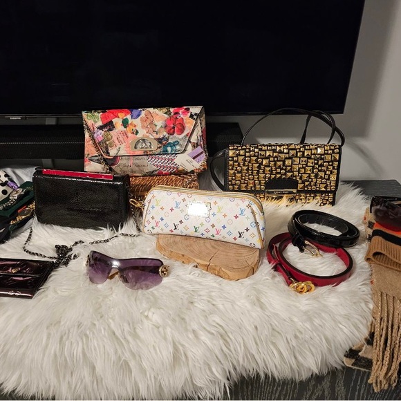 Christian Louboutin Patent Leather Clutch Bag - Picture 3 of 4